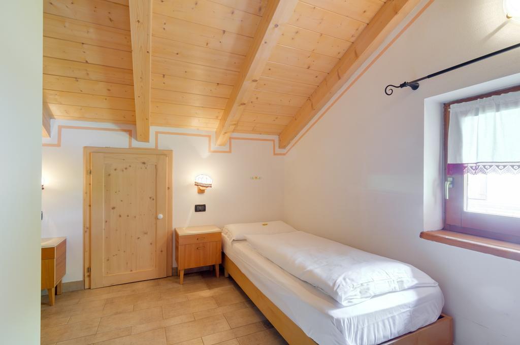 Roe Apartment Panchià Eksteriør bilde